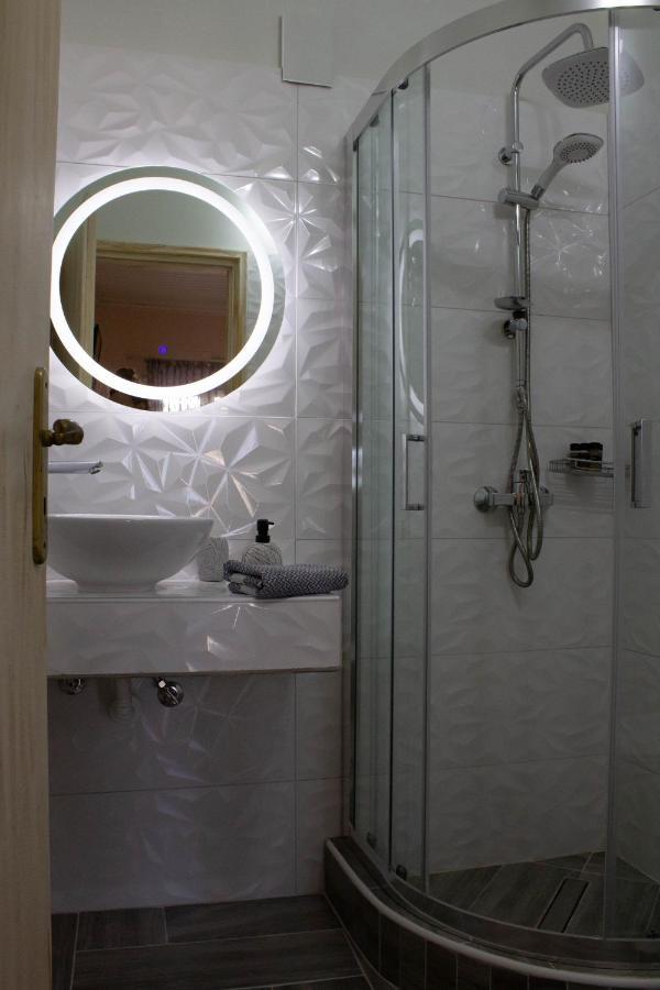 Apartament Cristina *