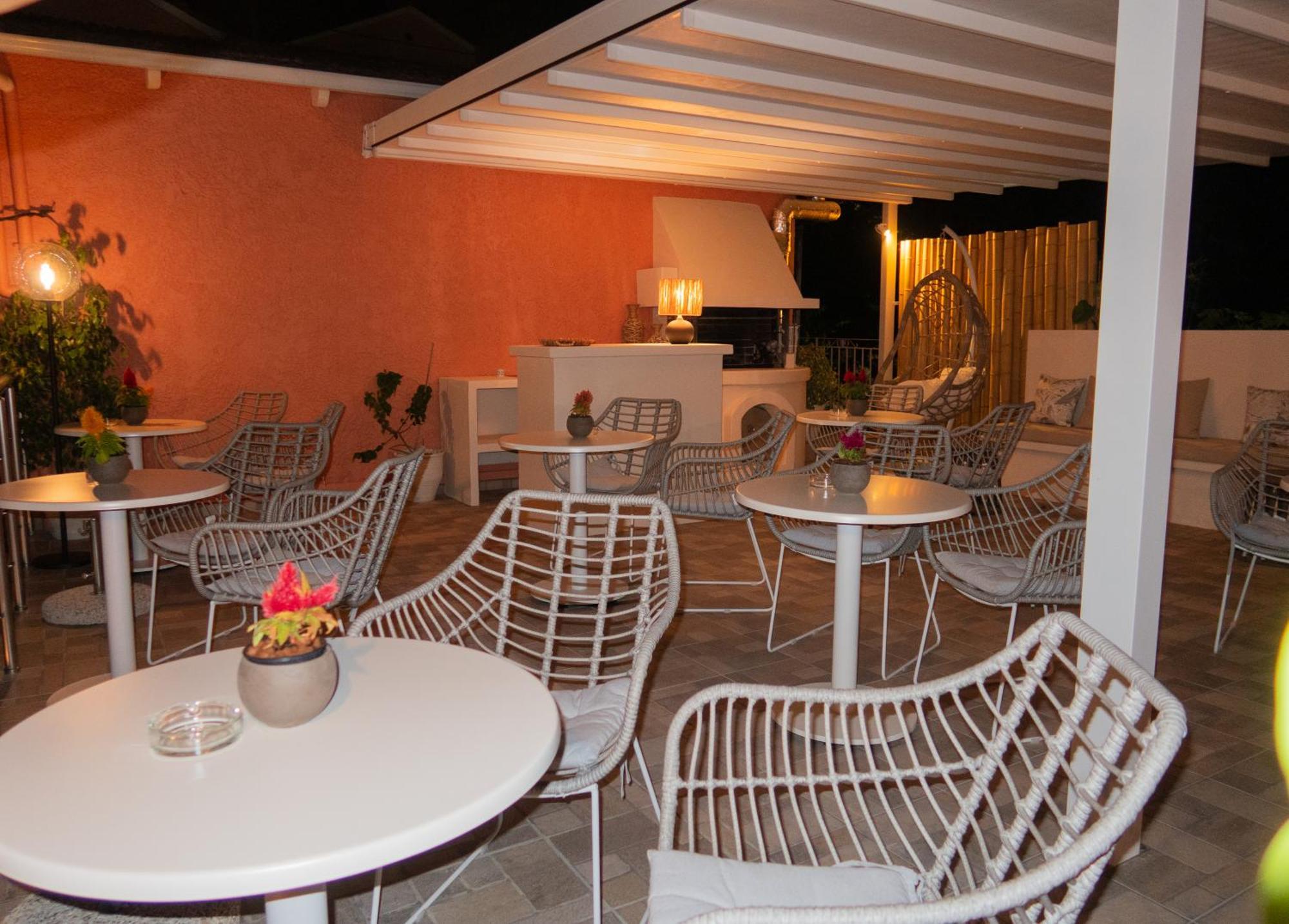 Cristina Apartment